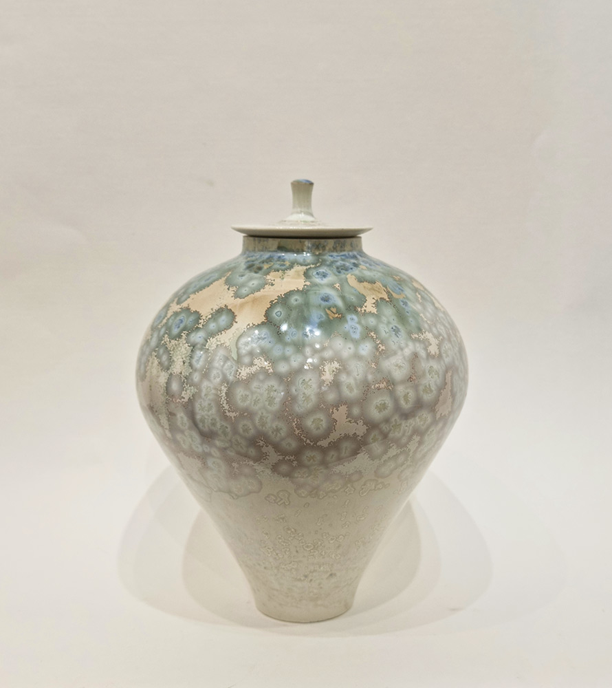 Nicholas Howard at Norton Way Gallery. Nicholas Howard Ceramics at Norton Way Gallery. Nicholas Howard ceramics in stoneware and porcelain.